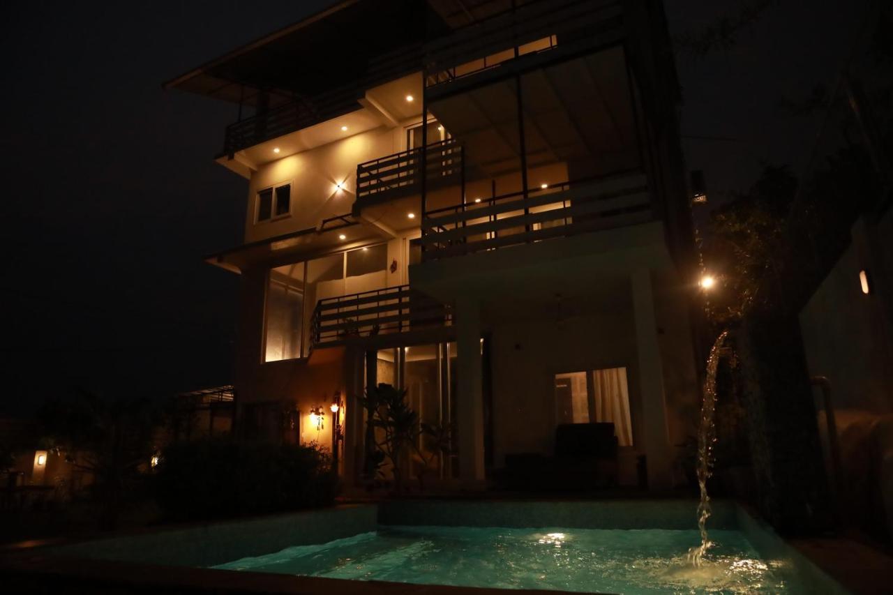 Aurus Villa Corgao Екстериор снимка